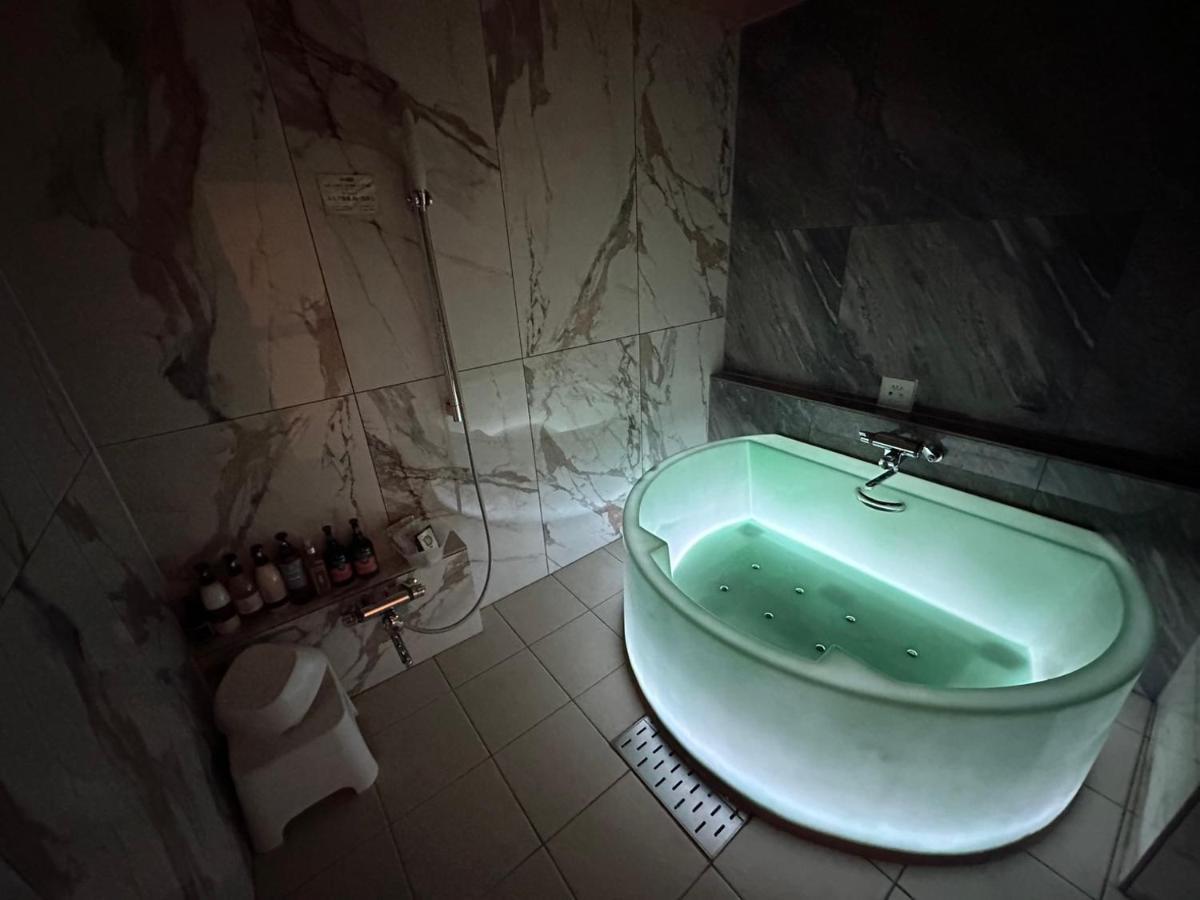 Hotel Exe (Adults Only) โตเกียว ภายนอก รูปภาพ